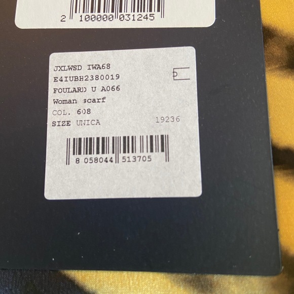 Roberta Cavalli - Cavalli Class Silk Scarf ZEBRA - Picture 5 of 8